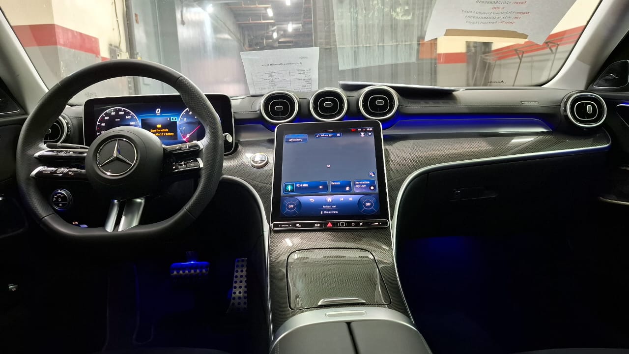 Mercedes C200 AMG 2024