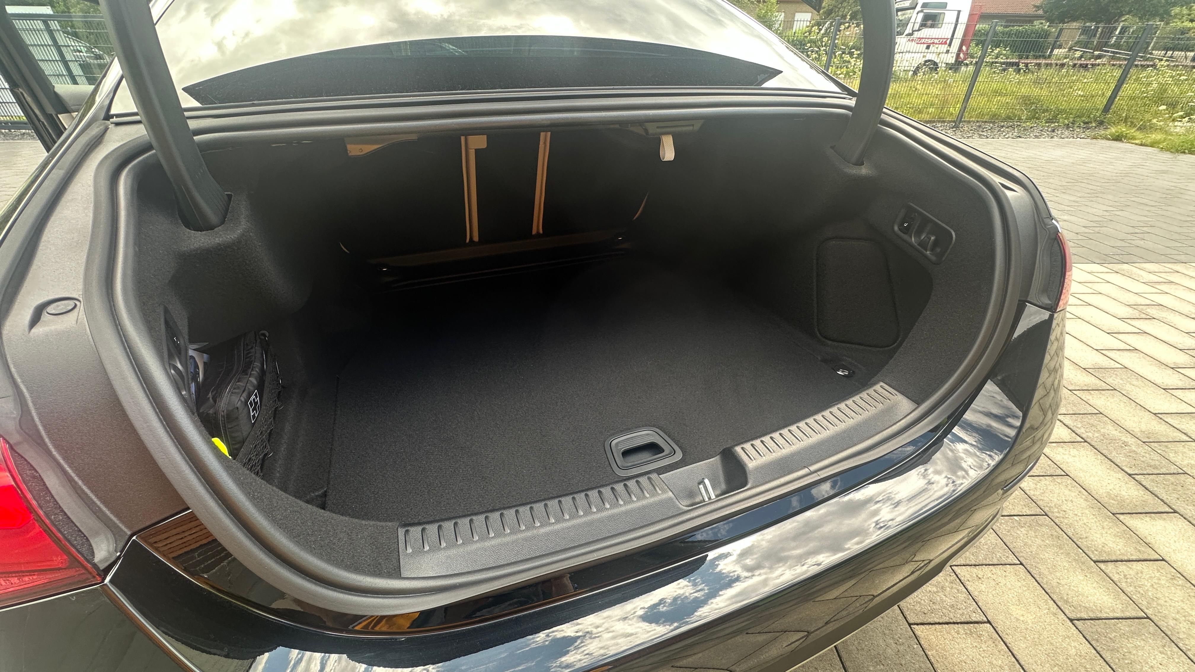 Mercedes E200 Premium Plus 2026