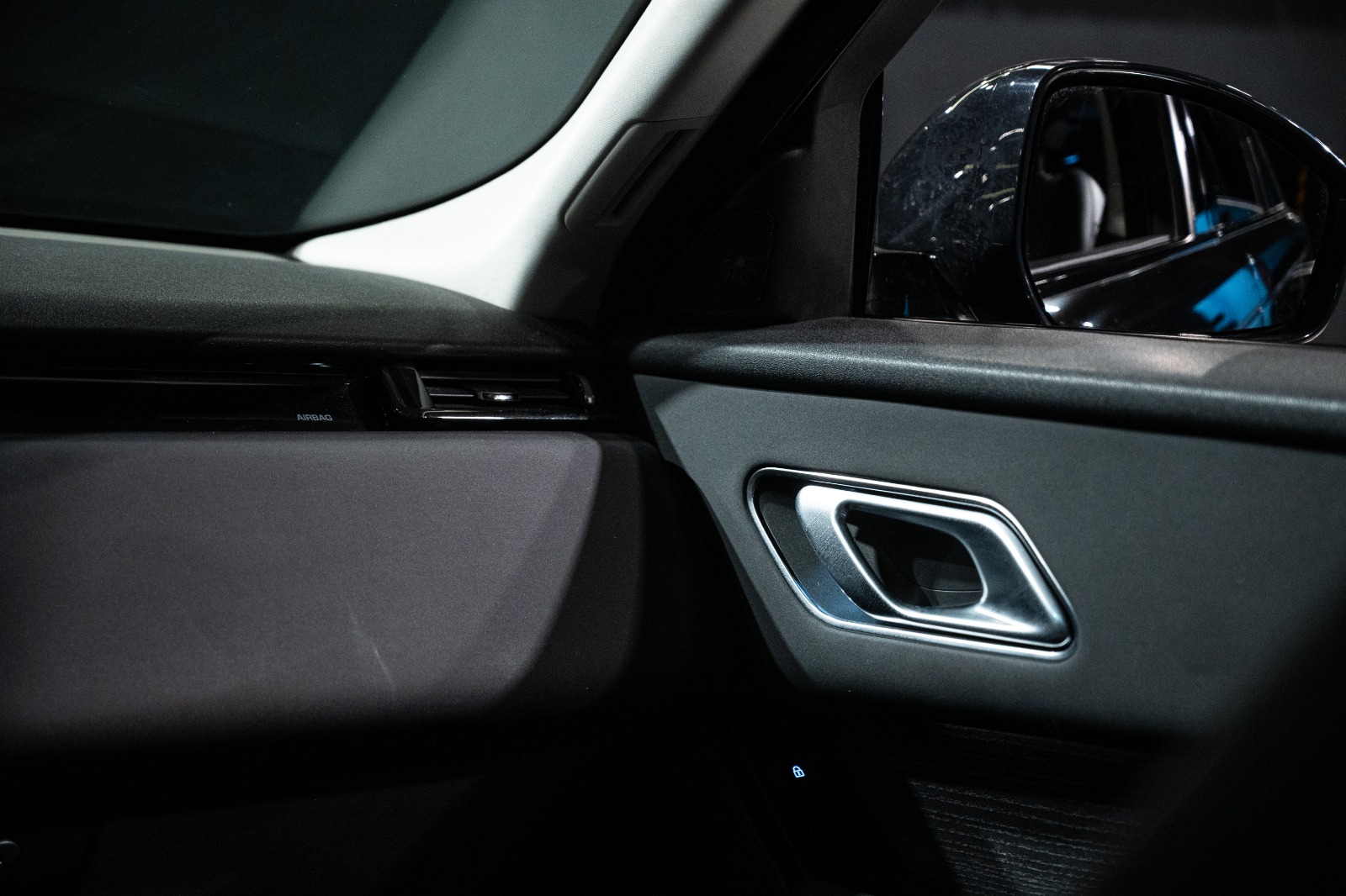 Range Rover Velar 2021