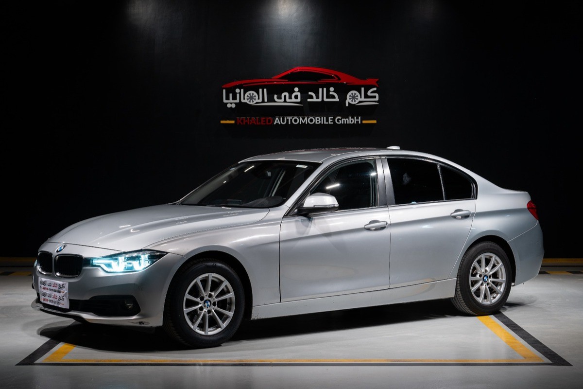 BMW 318i Exclusive 2019